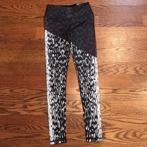 Victoria Sport Knockout Tights